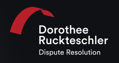 img_dr-dorothee-ruckteschler-rechtsanwaeltin
